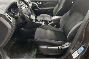 Nissan Qashqai esikatselu 9