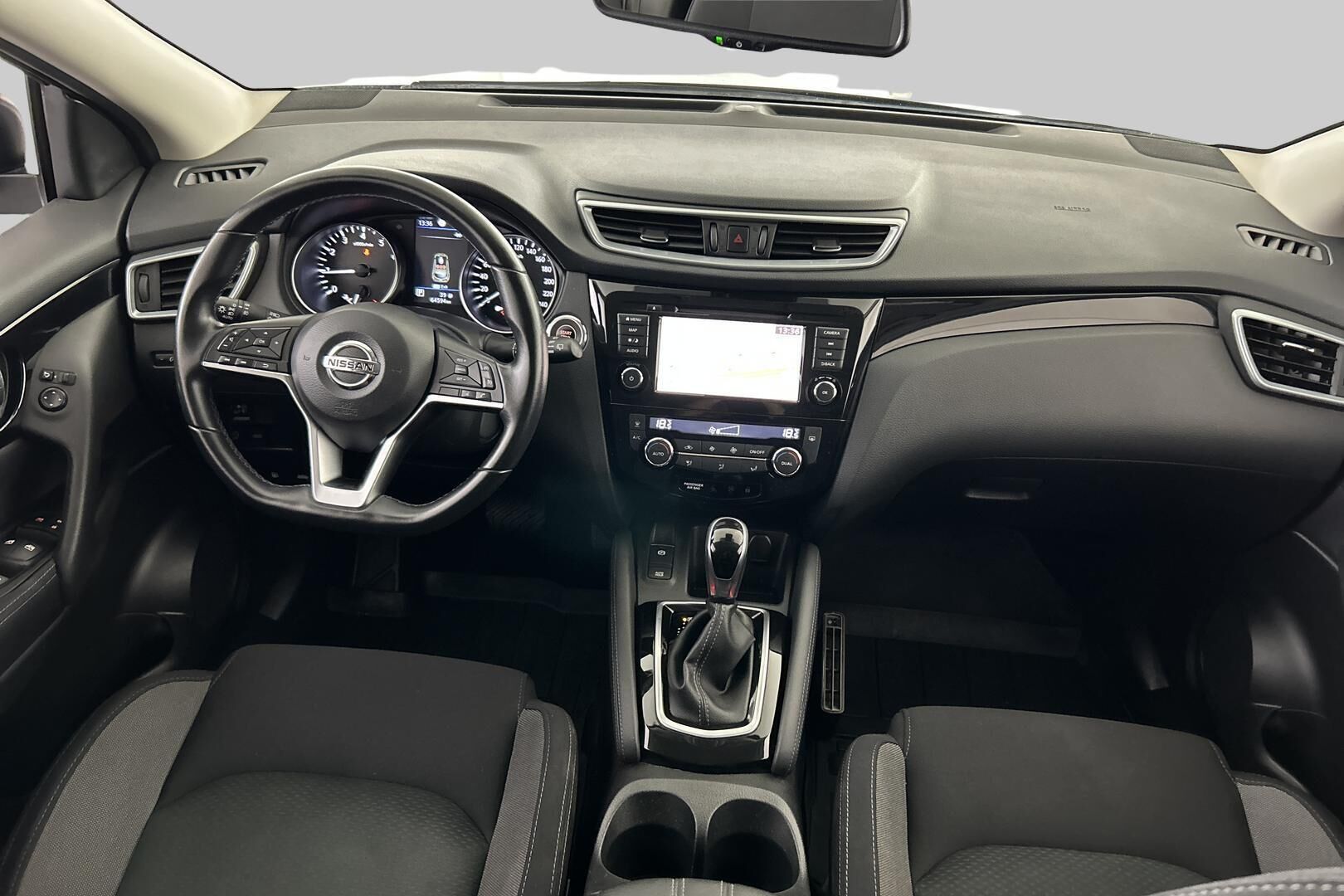 Nissan Qashqai iso kuva 11