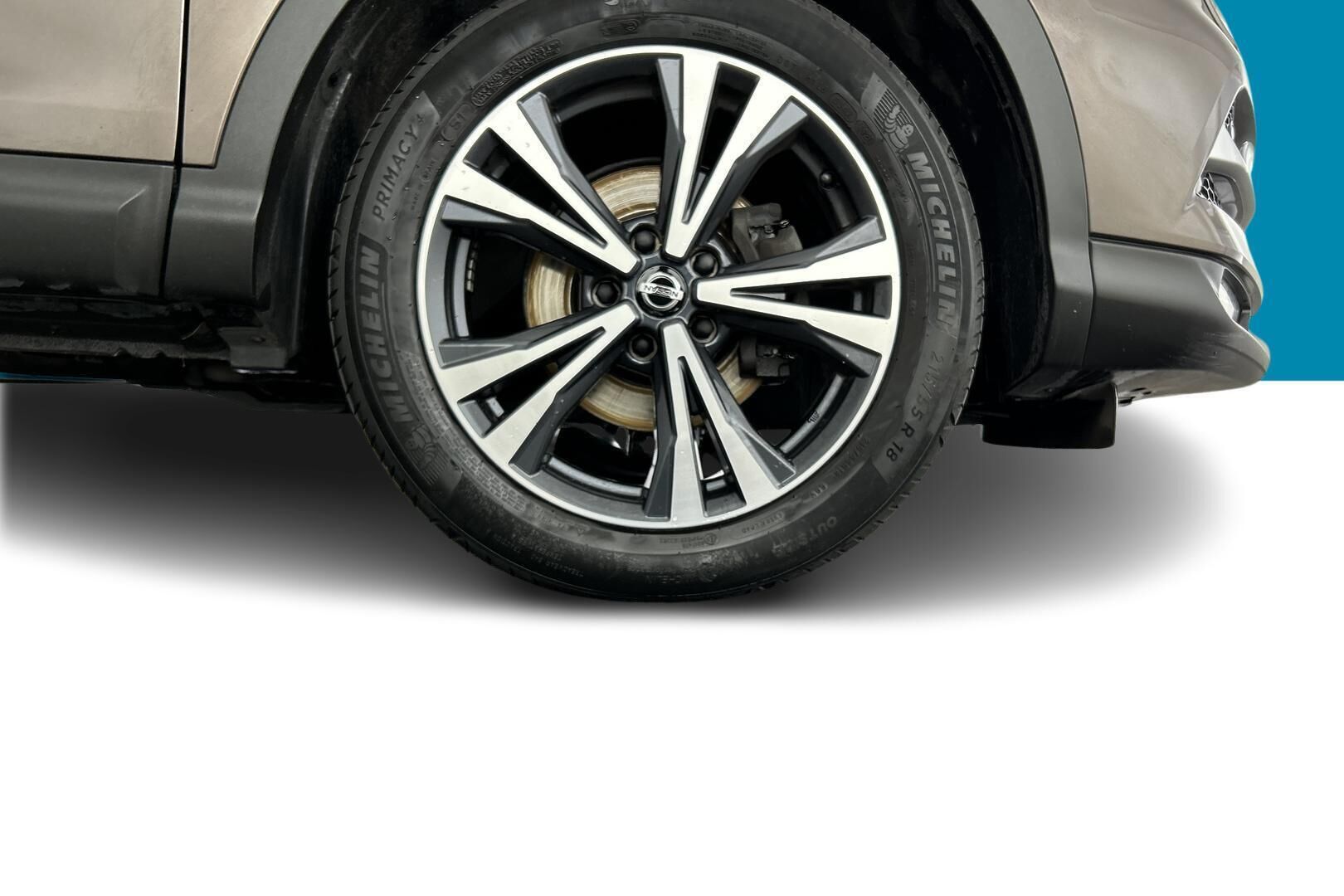 Nissan Qashqai iso kuva 13