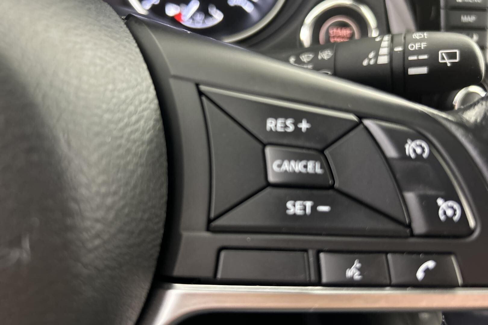 Nissan Qashqai iso kuva 23
