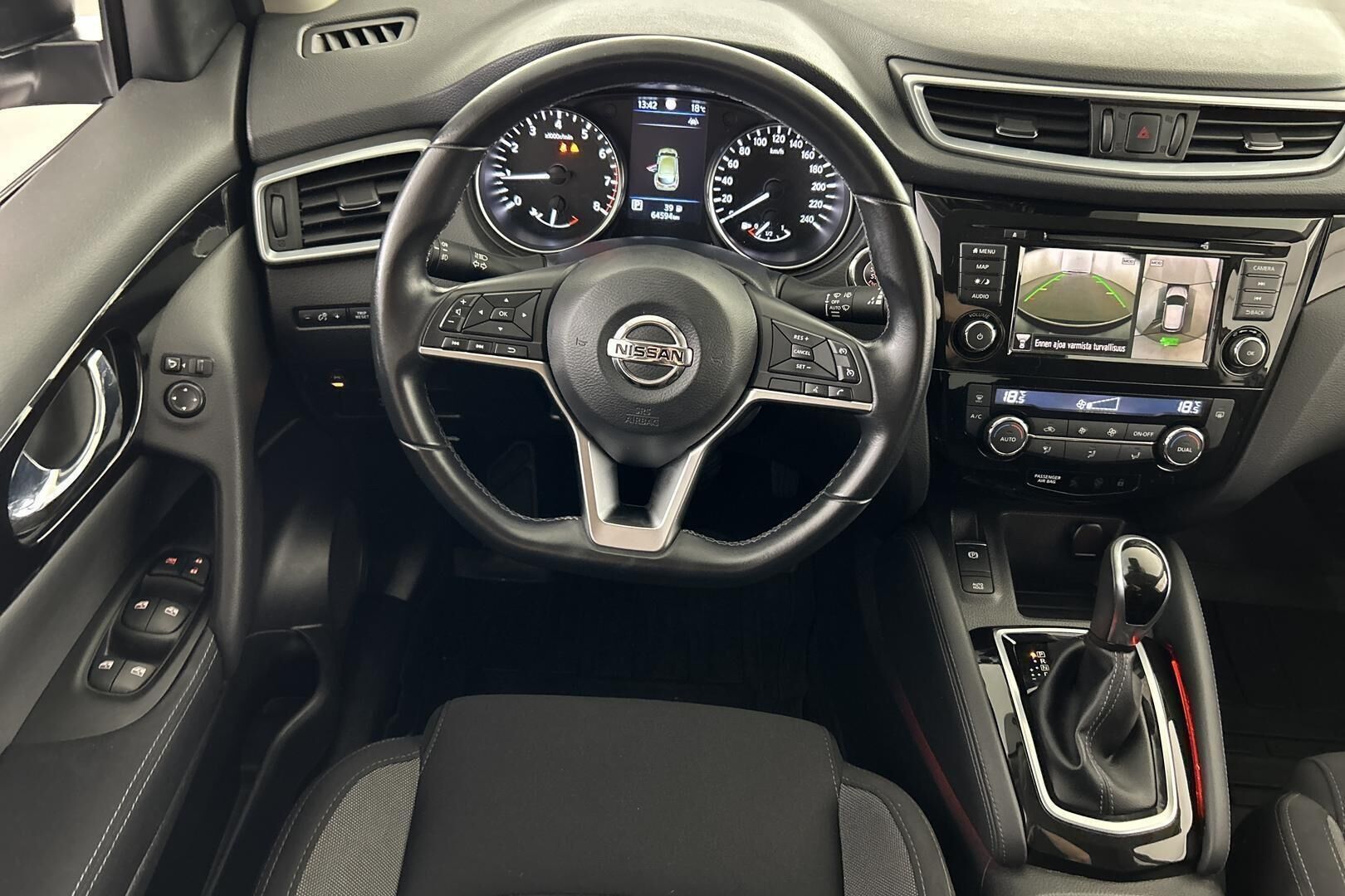 Nissan Qashqai iso kuva 28