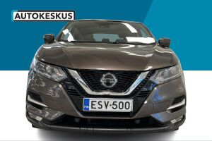 Nissan Qashqai esikatselu 1