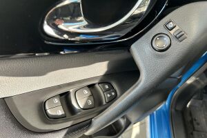 Nissan Qashqai esikatselu 9