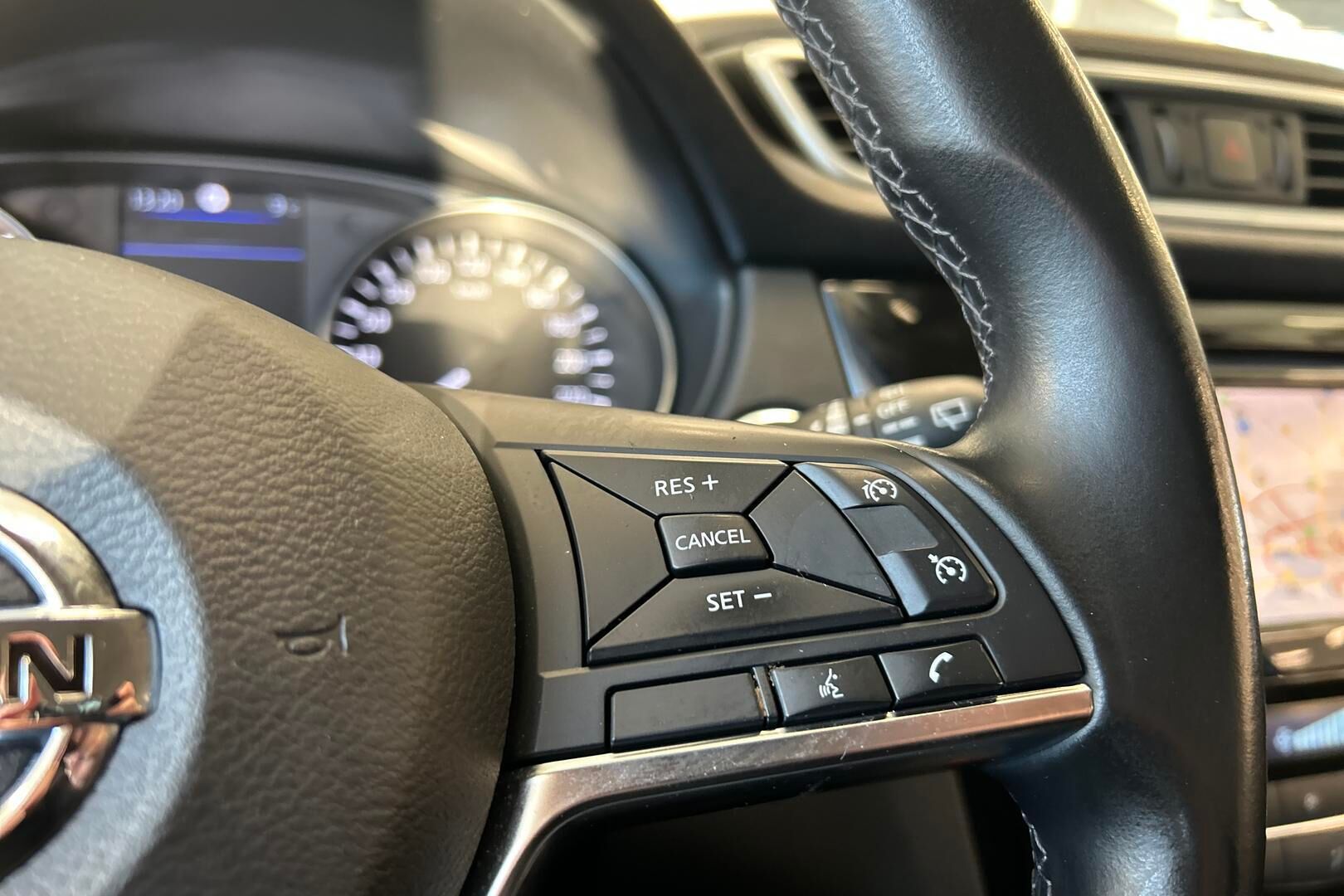 Nissan Qashqai iso kuva 21