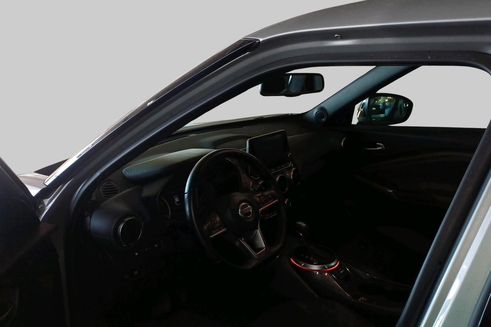 Nissan Juke iso kuva 2