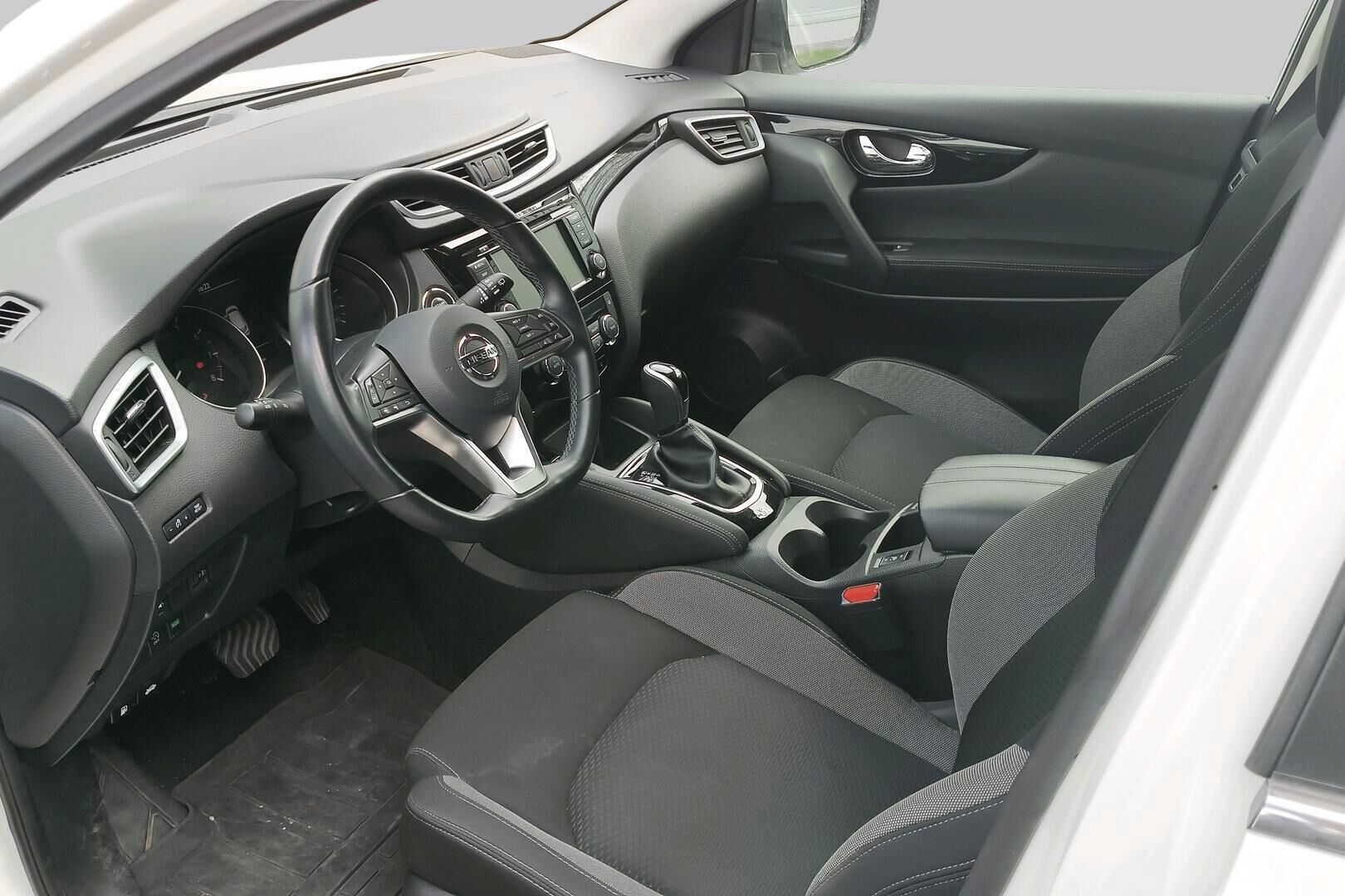 Nissan Qashqai iso kuva 2