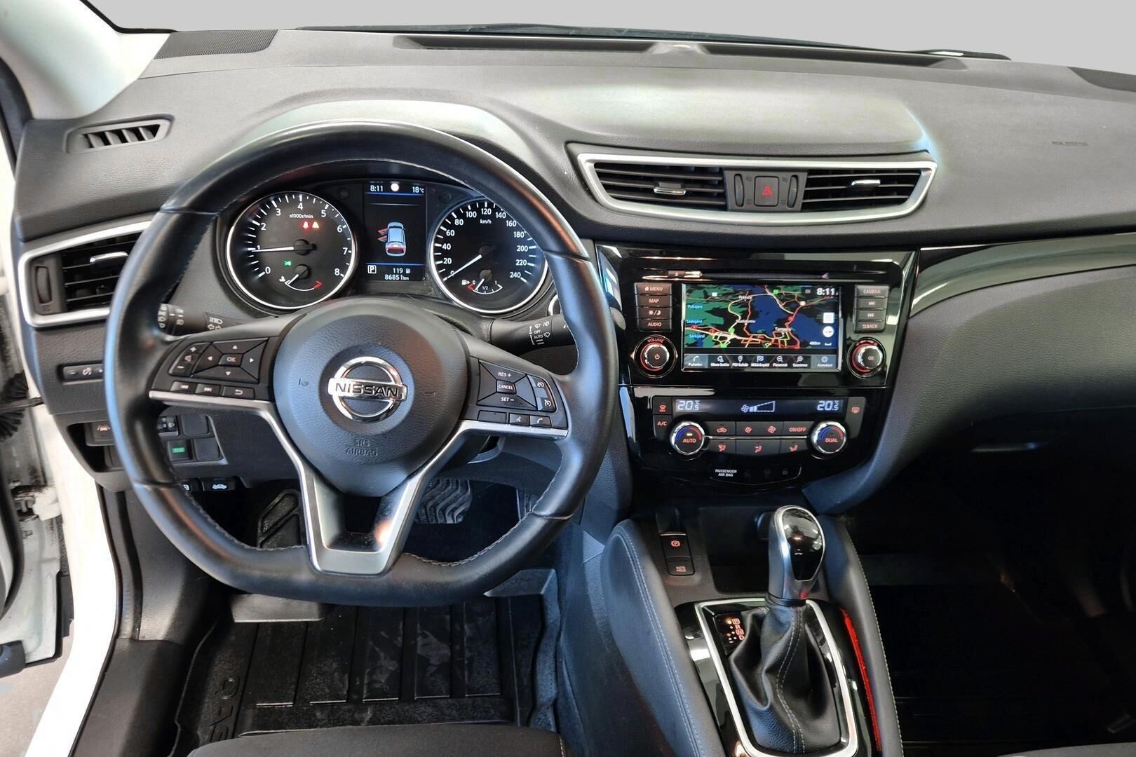 Nissan Qashqai iso kuva 11