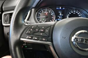Nissan Qashqai esikatselu 18