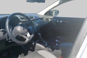 Nissan Qashqai esikatselu 2