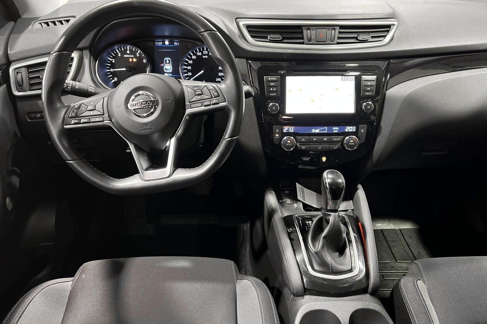 Nissan Qashqai iso kuva 11