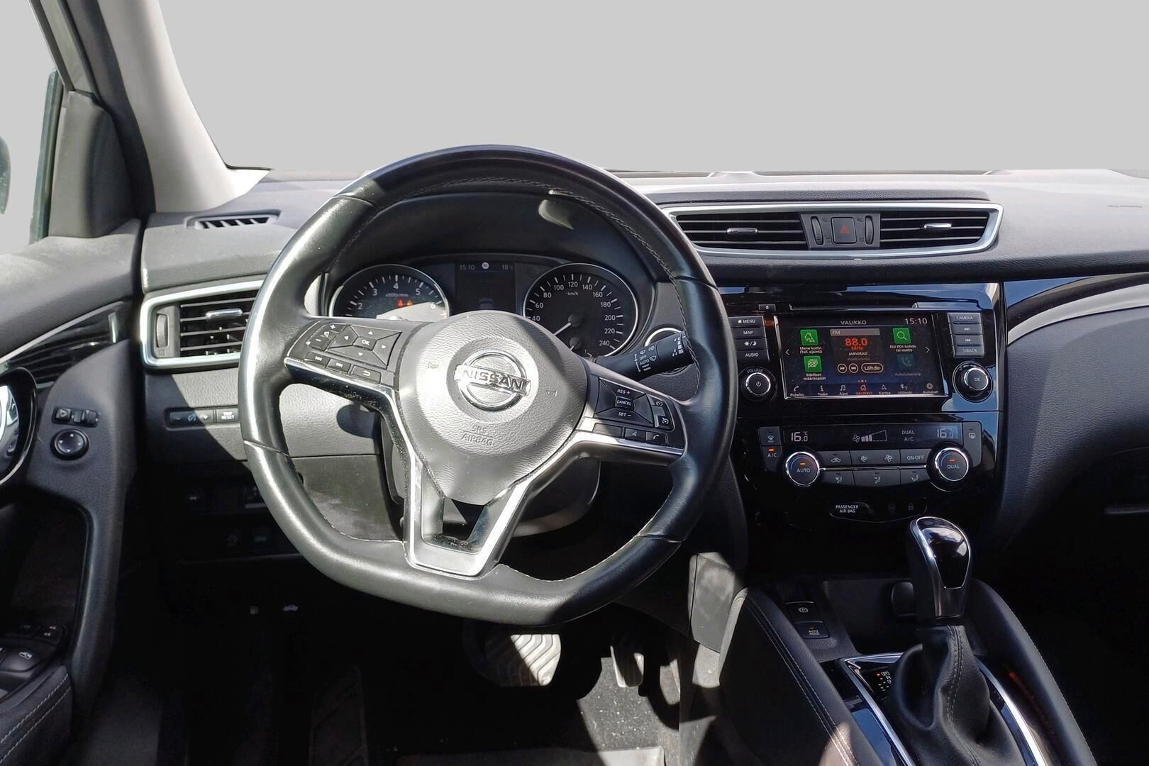Nissan Qashqai iso kuva 2