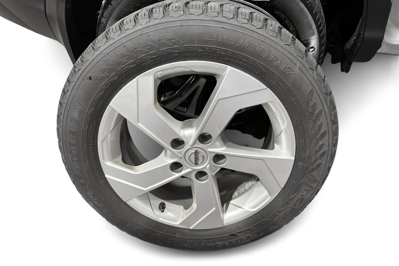 Nissan Qashqai iso kuva 21