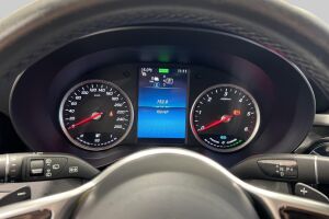 Mercedes-Benz GLC esikatselu 14