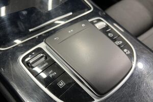 Mercedes-Benz GLC esikatselu 23