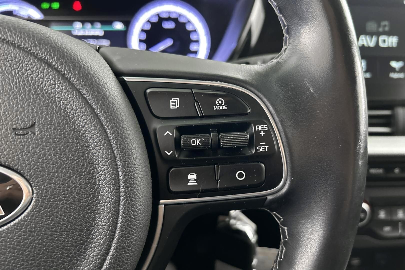 Kia Niro iso kuva 15