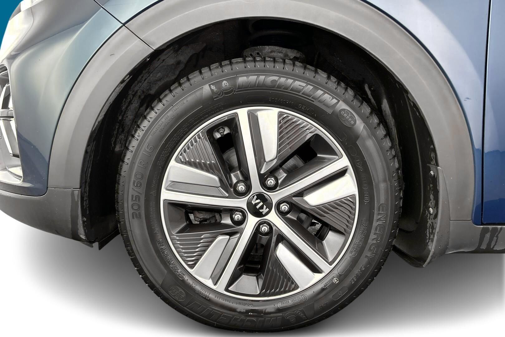 Kia Niro iso kuva 29