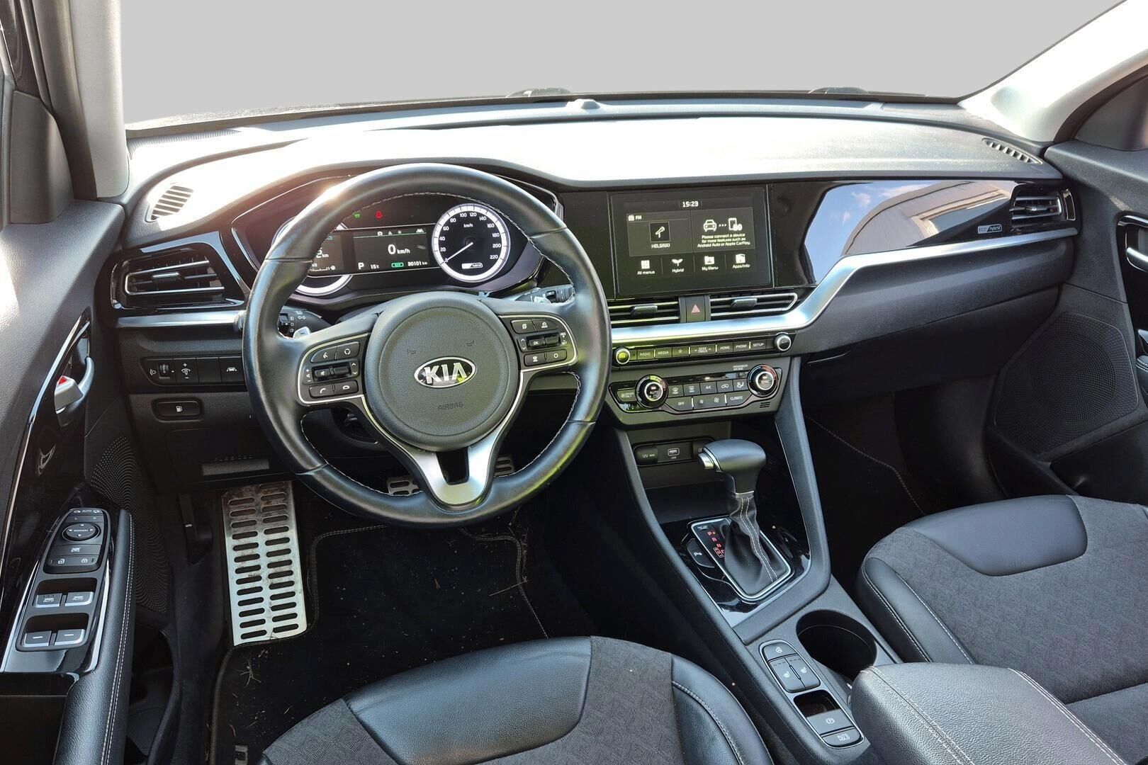Kia Niro iso kuva 1