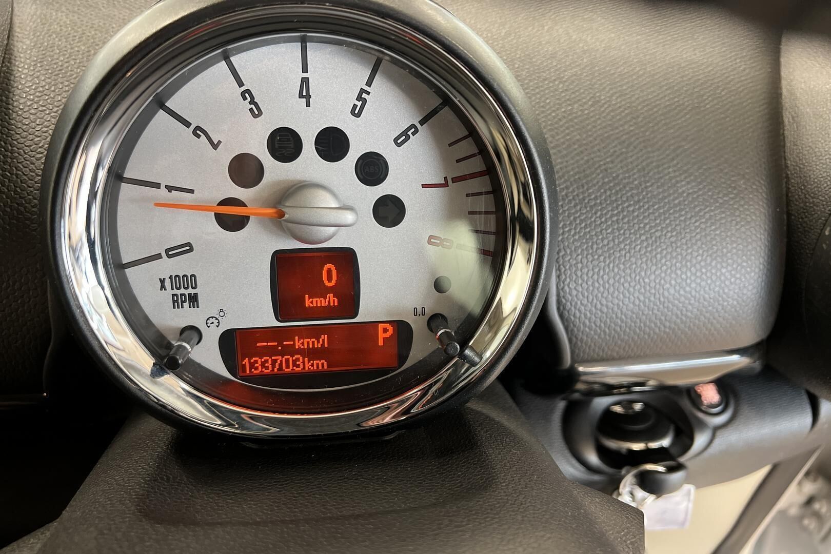 Mini Countryman iso kuva 14