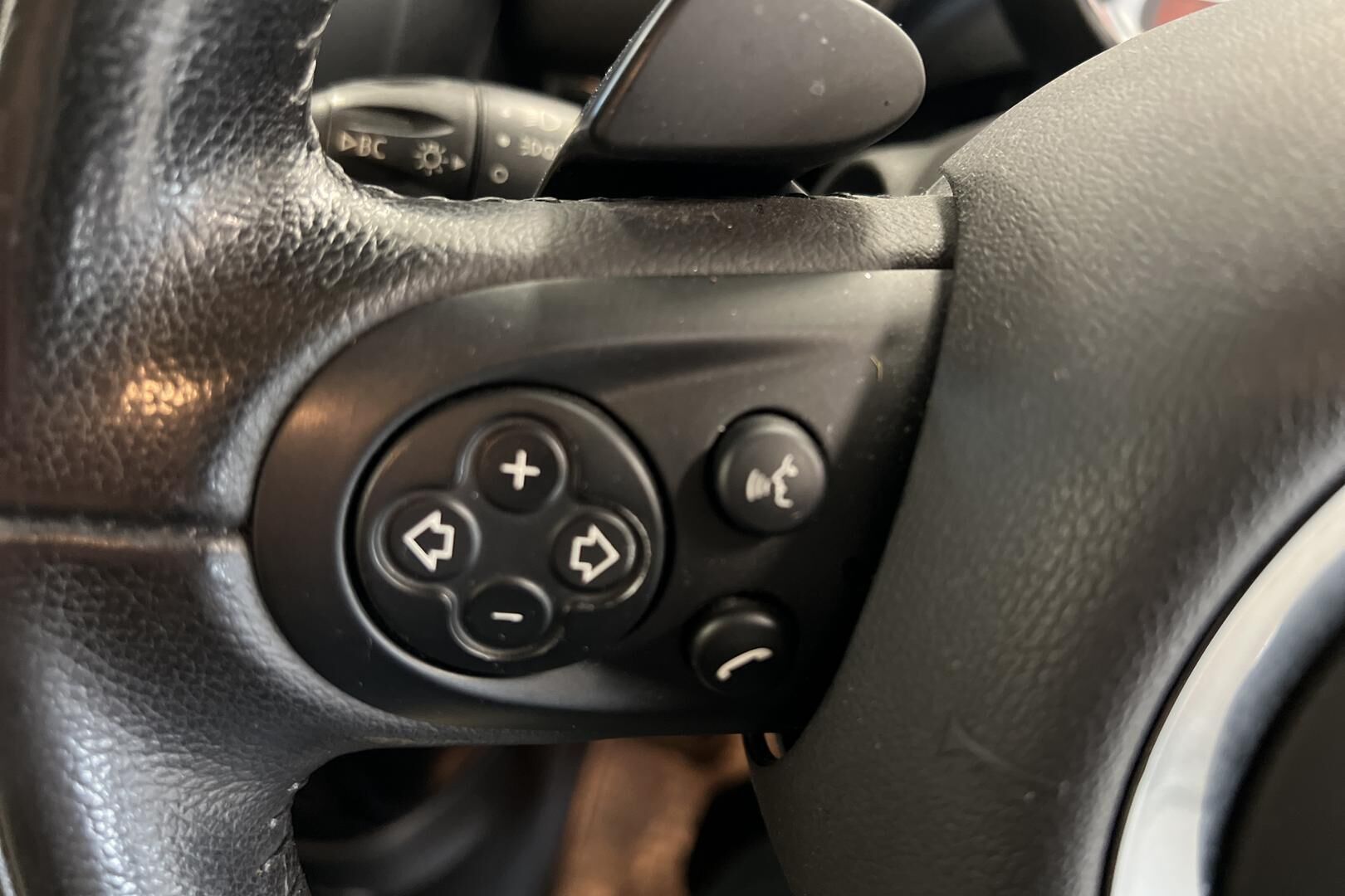 Mini Countryman iso kuva 16