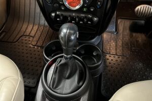 Mini Countryman esikatselu 17