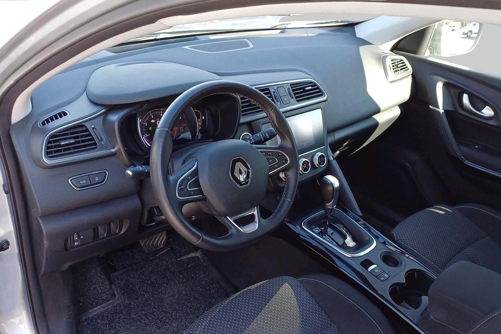 Renault Kadjar iso kuva 2
