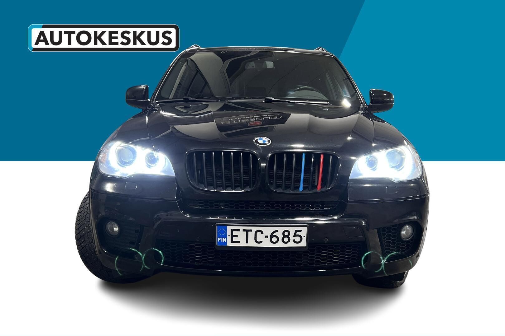 BMW X5 iso kuva 2