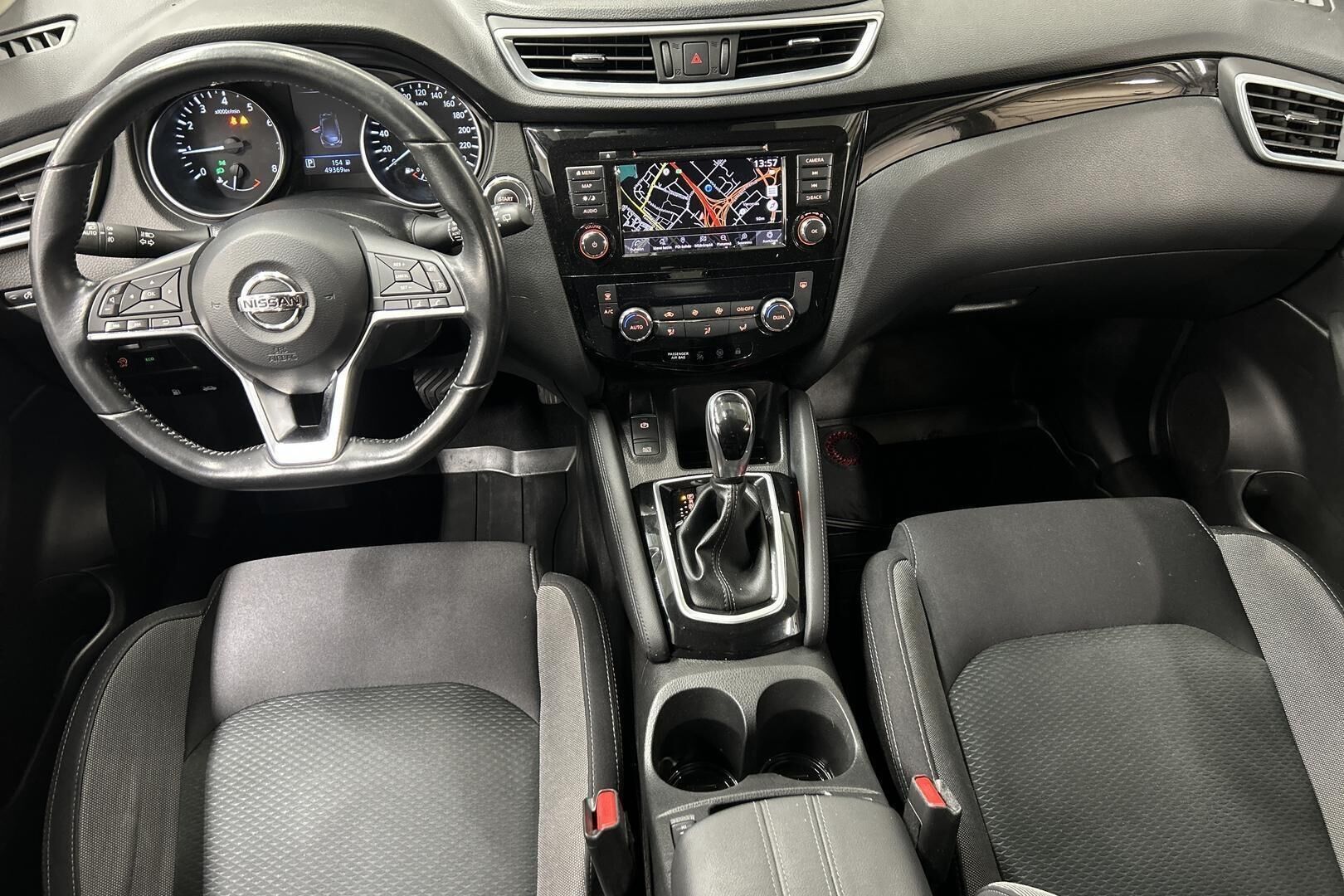Nissan Qashqai iso kuva 11