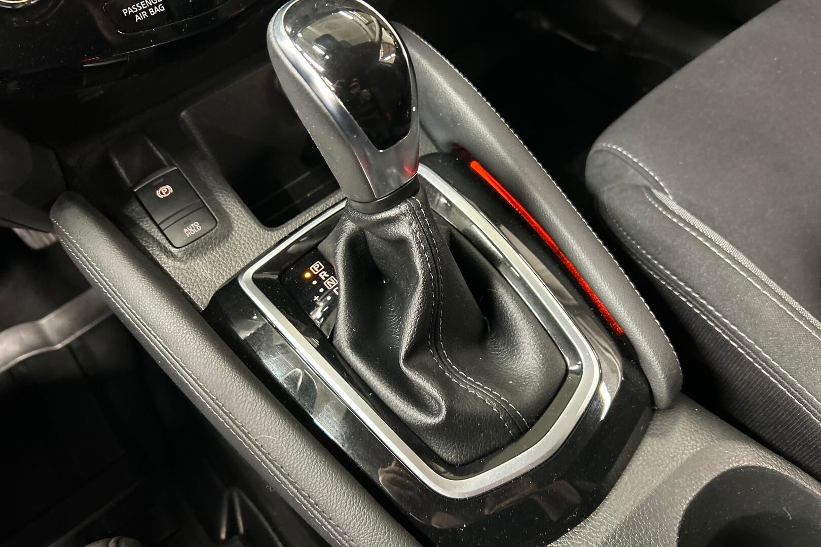 Nissan Qashqai iso kuva 21