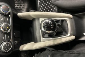 Nissan Micra esikatselu 17