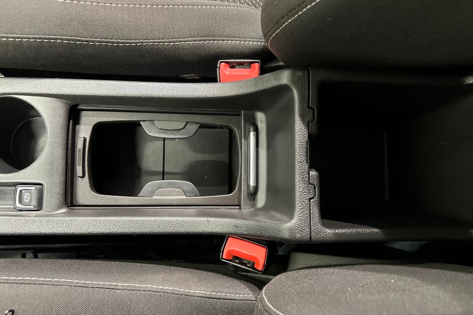 Opel Astra iso kuva 17