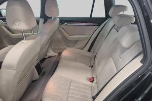 Skoda Octavia esikatselu 8