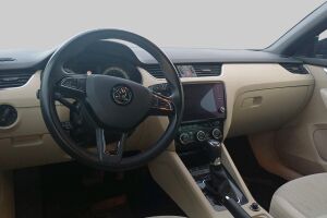 Skoda Octavia esikatselu 1