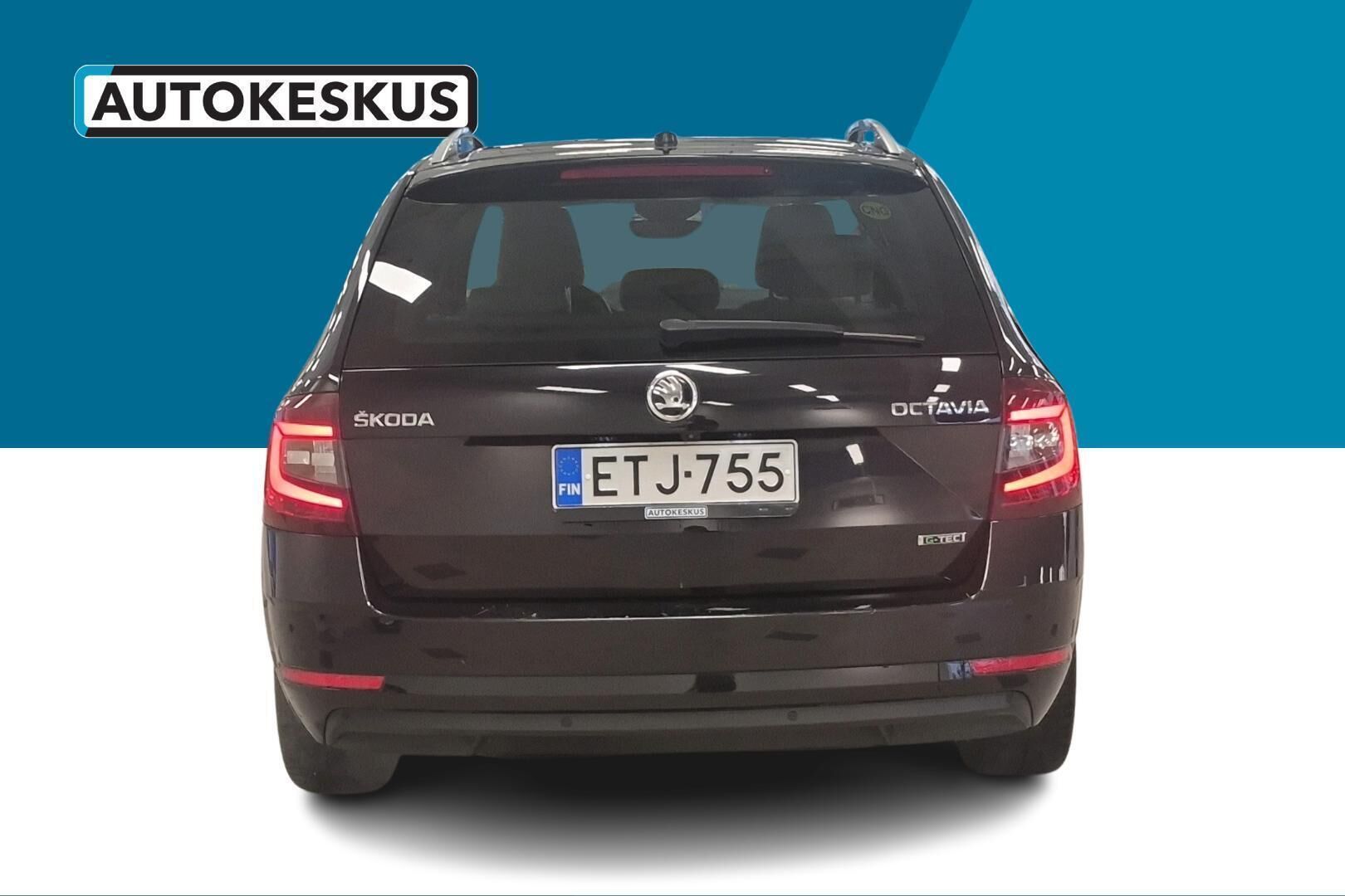 Skoda Octavia iso kuva 4