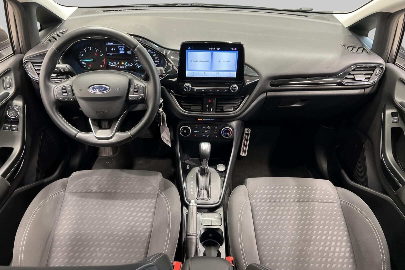 Ford Fiesta iso kuva 11