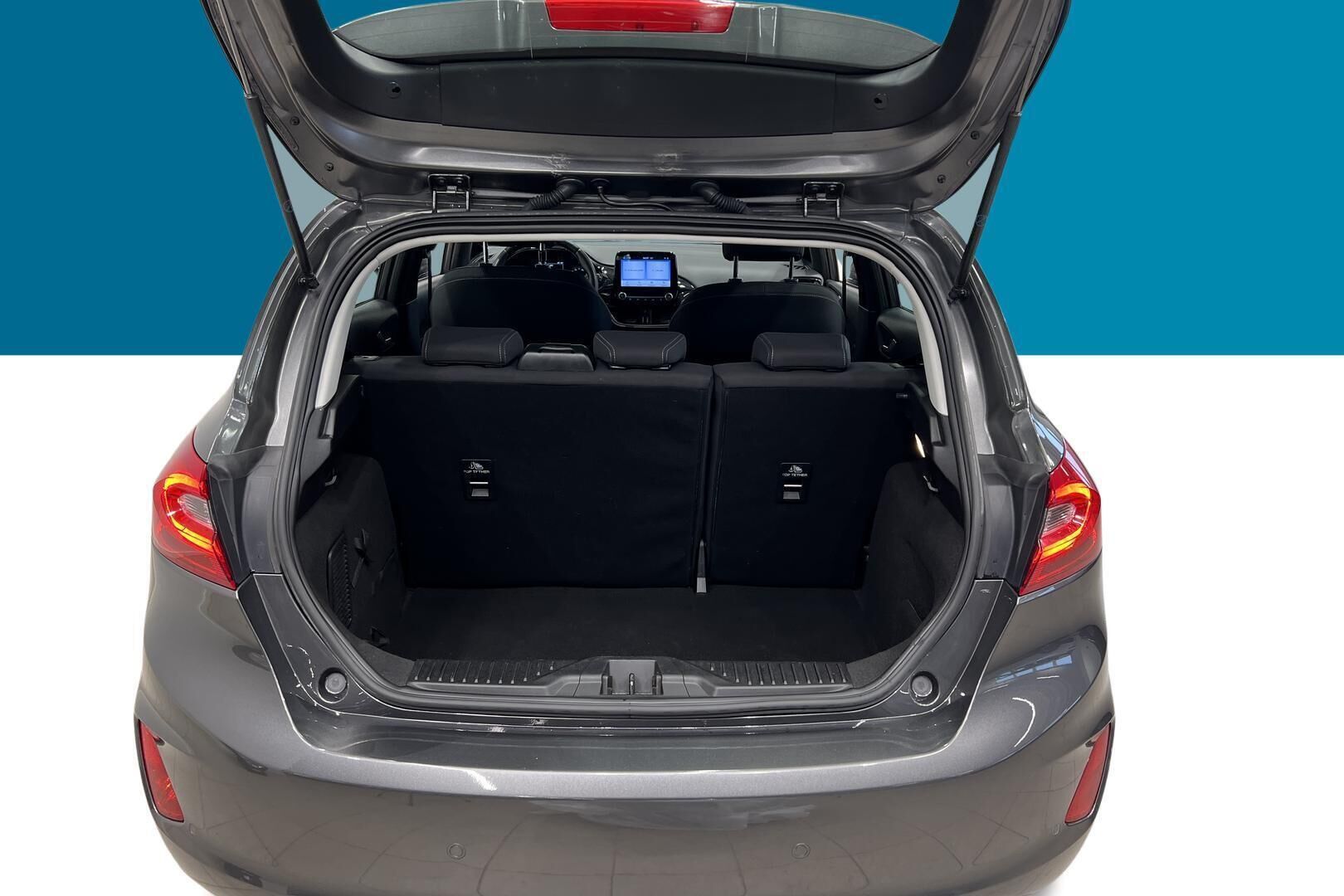 Ford Fiesta iso kuva 12