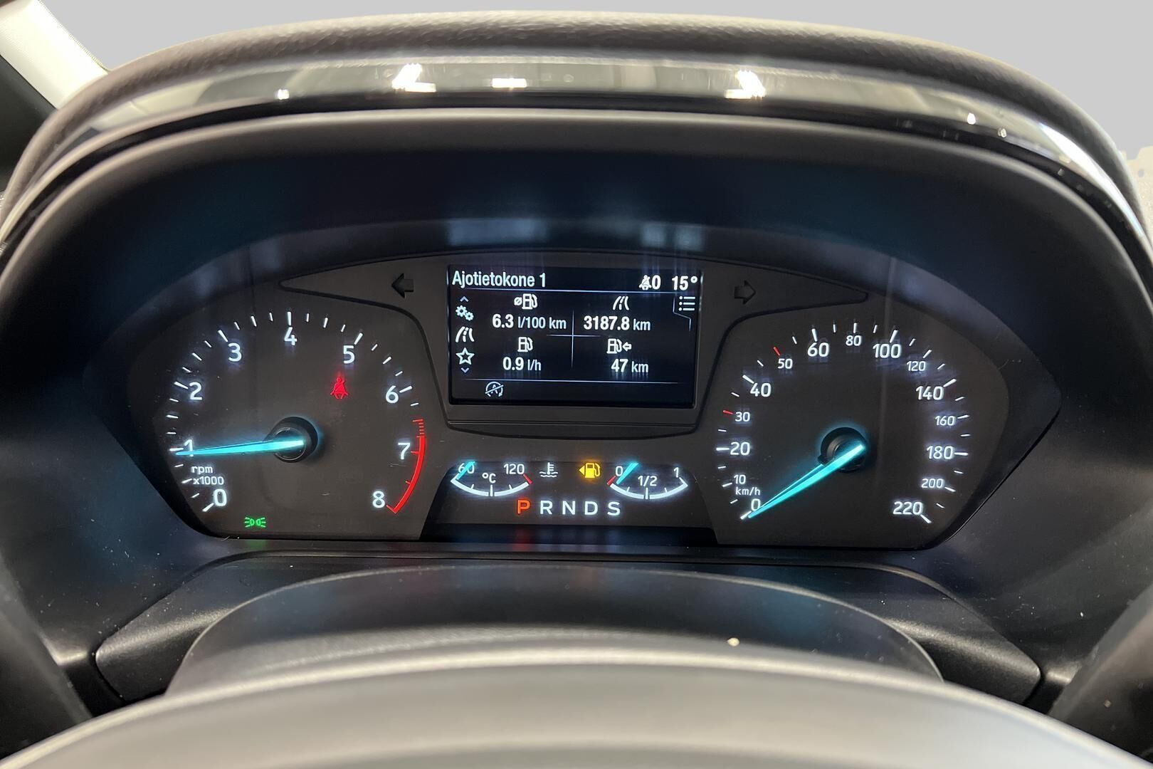 Ford Fiesta iso kuva 14