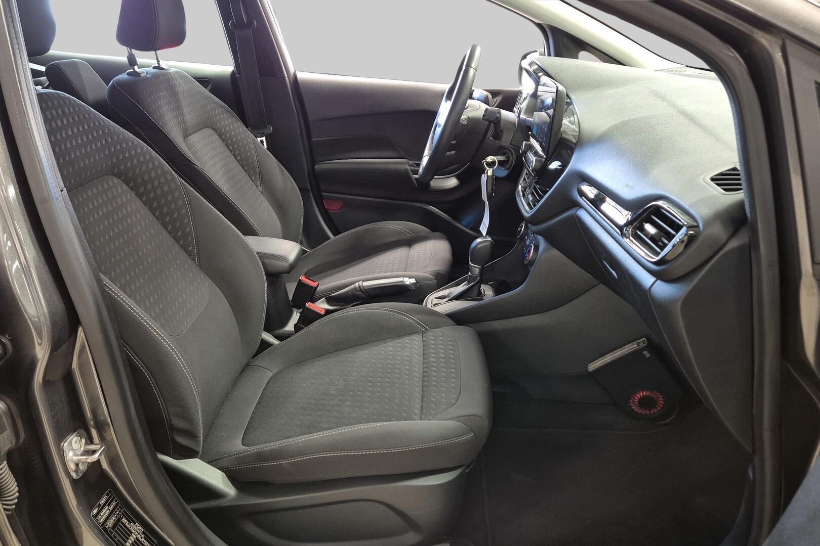 Ford Fiesta iso kuva 4