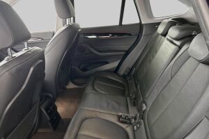 BMW X1 esikatselu 10