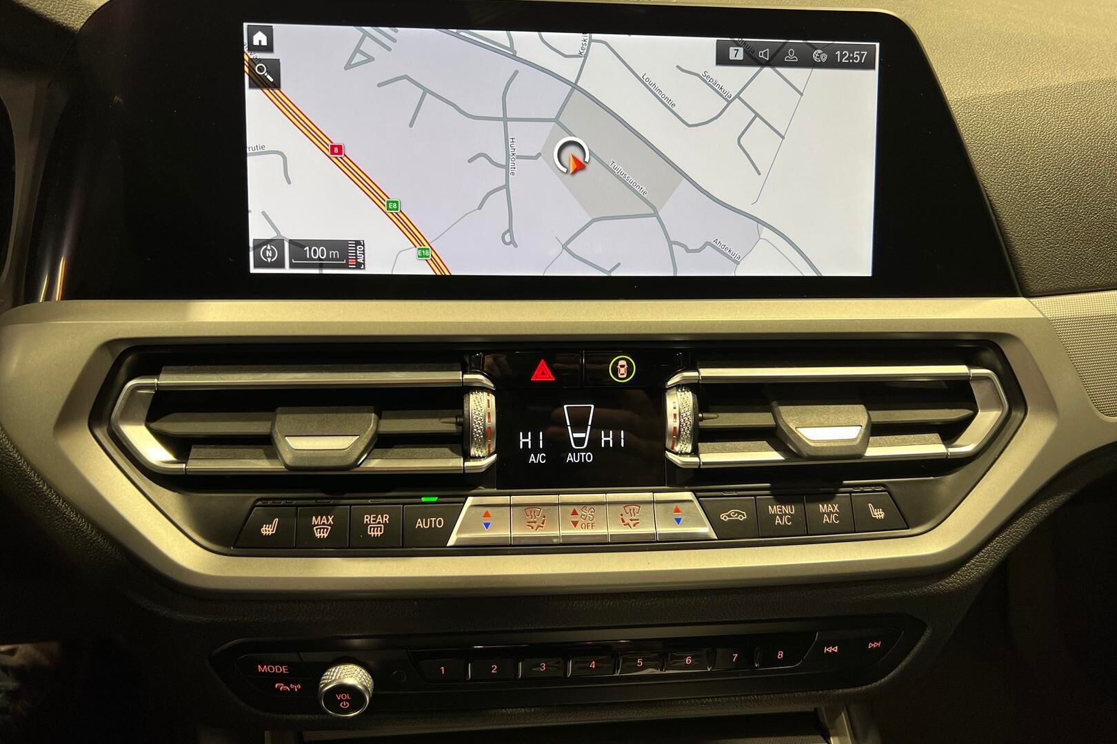 BMW 3-sarja iso kuva 17