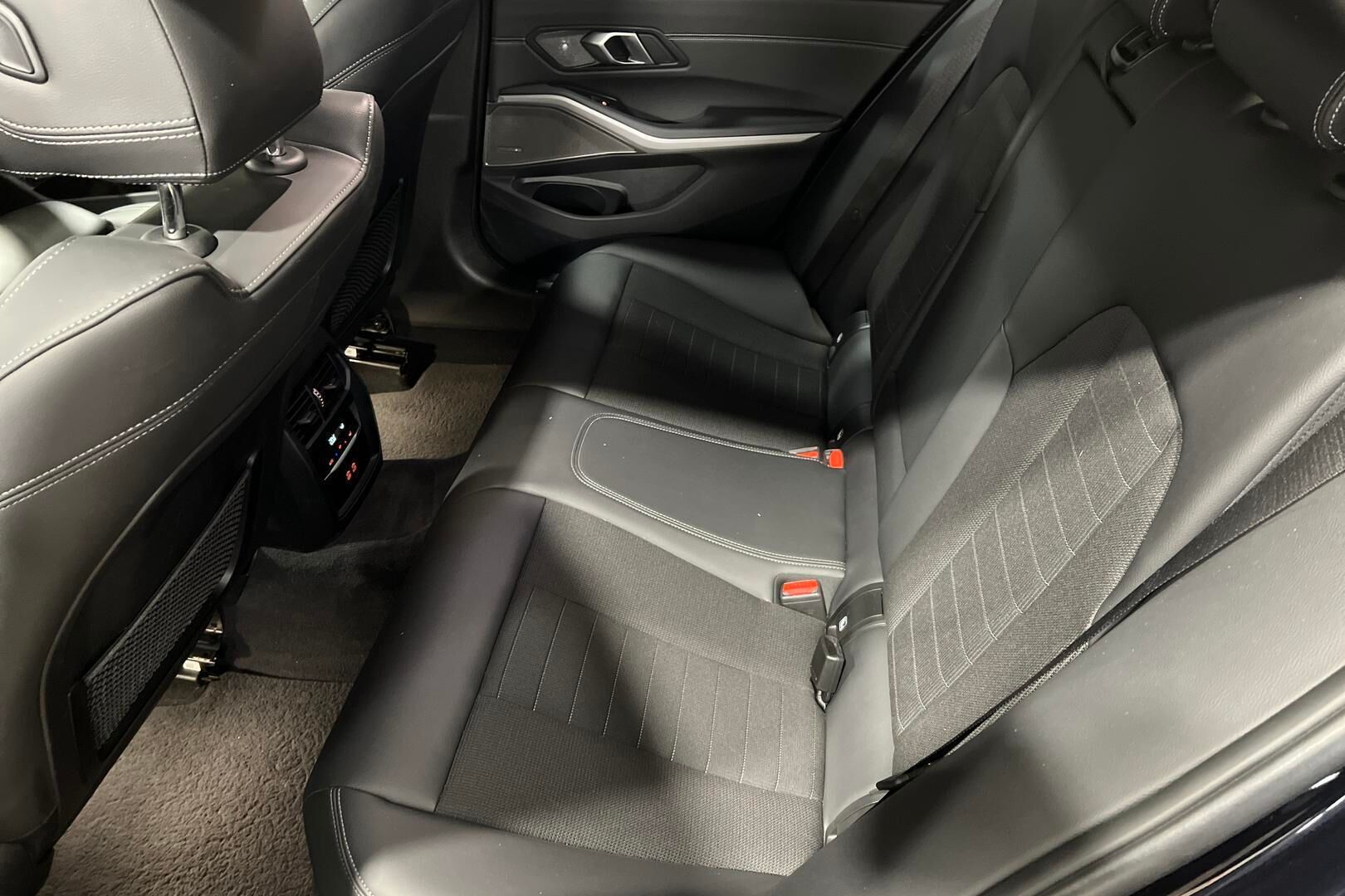 BMW 3-sarja iso kuva 9