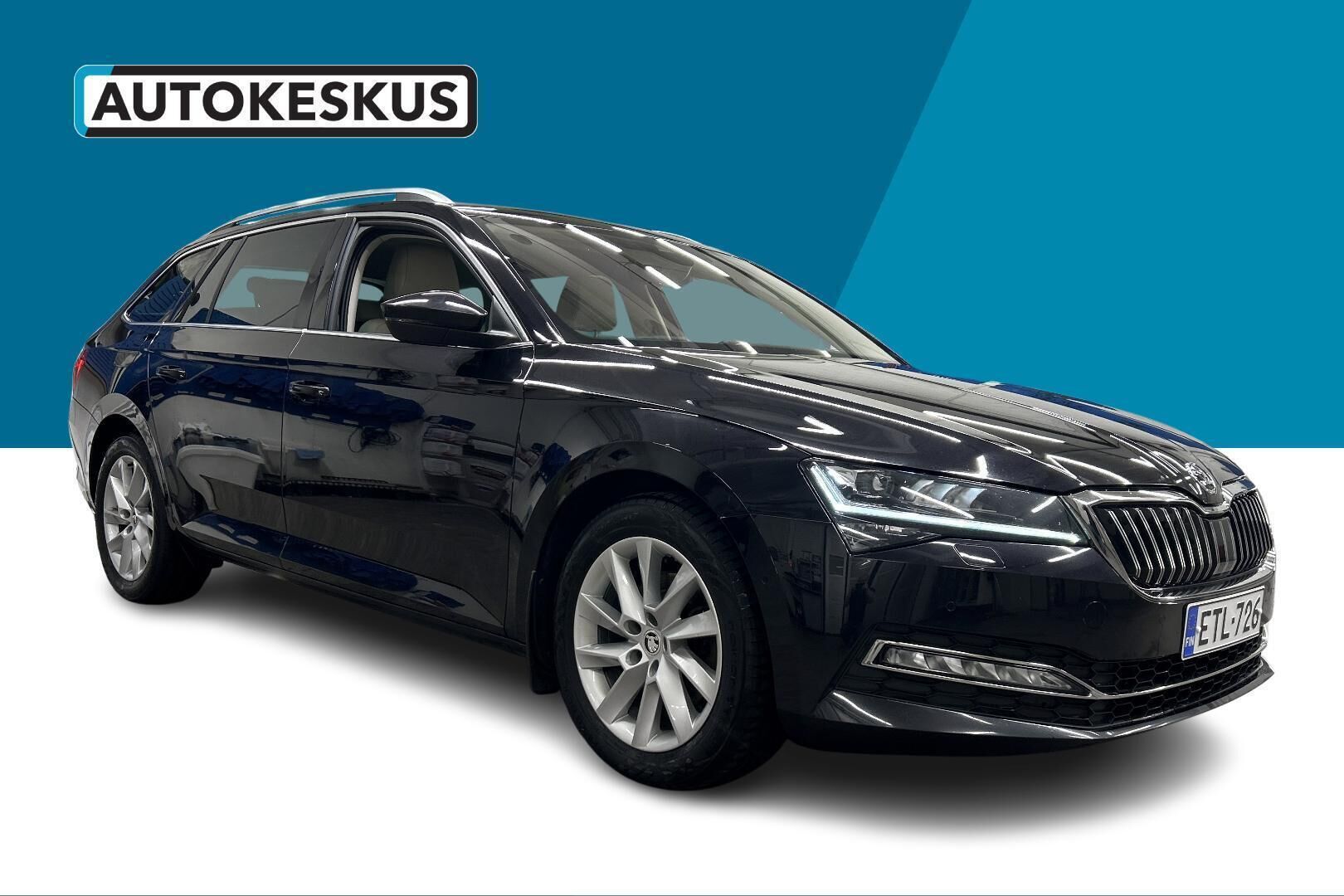 Skoda Superb iso kuva 3