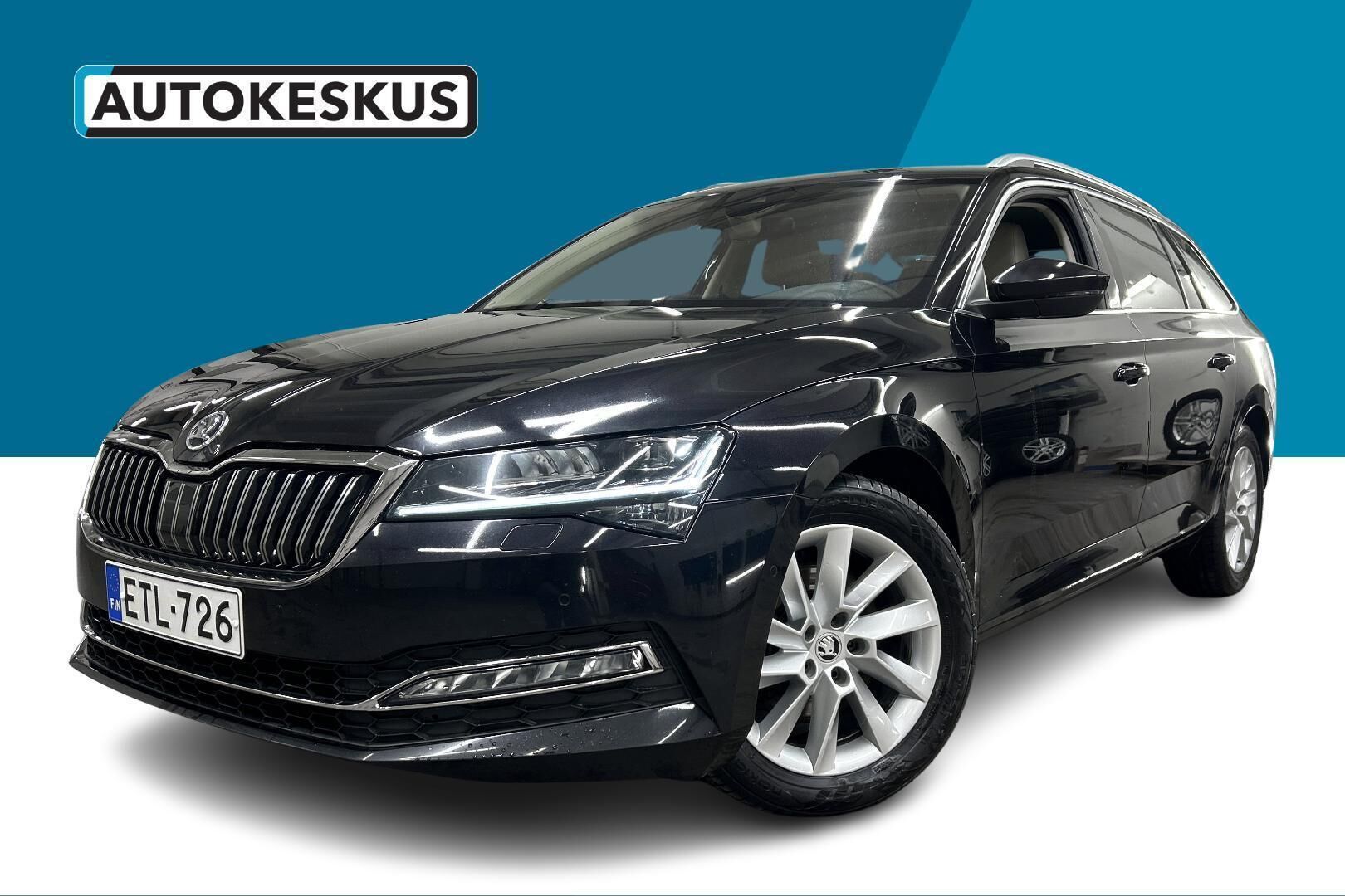 Skoda Superb iso kuva 0