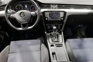 Volkswagen Passat esikatselu 12