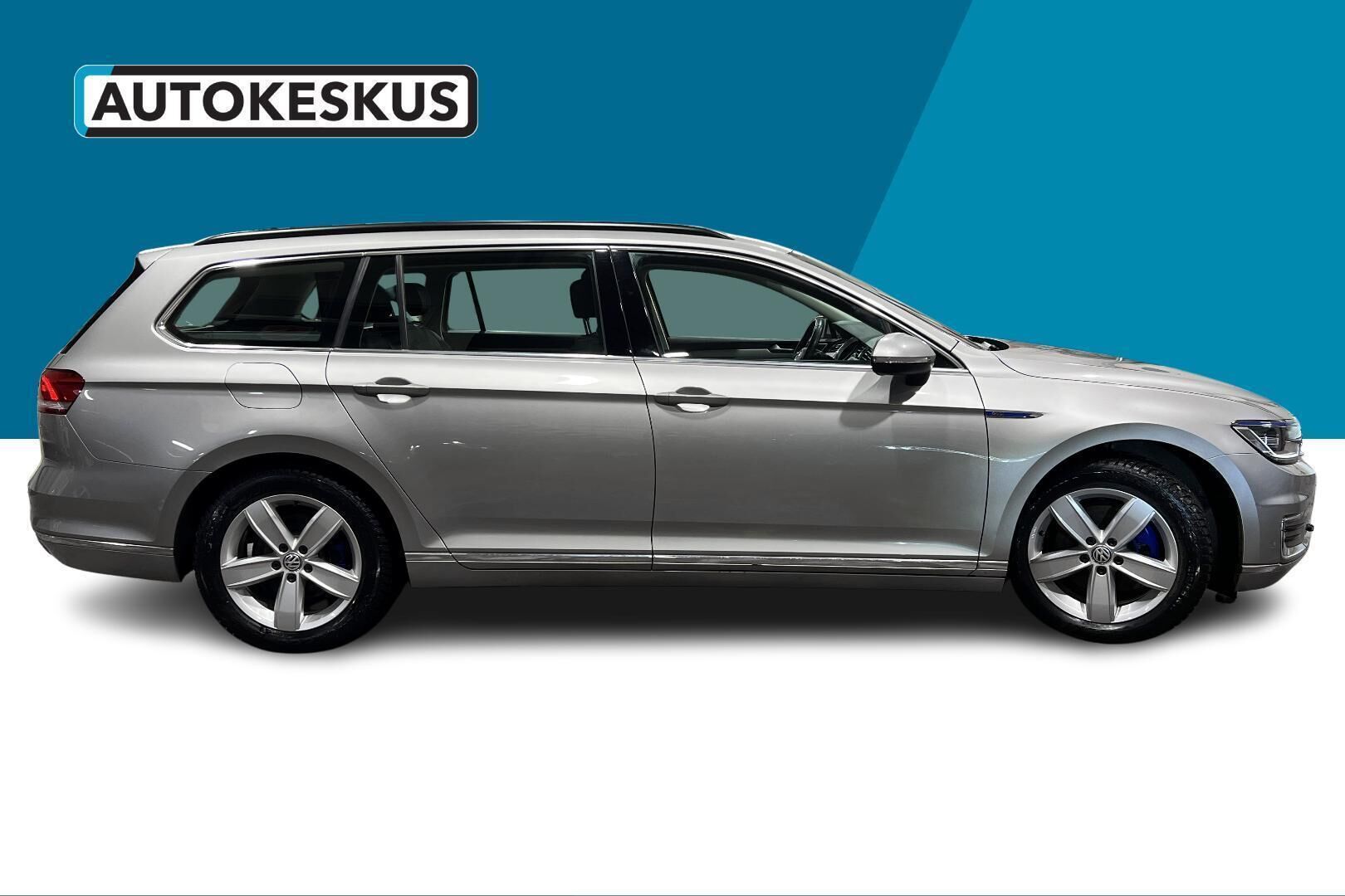 Volkswagen Passat iso kuva 5