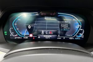 BMW X5 esikatselu 10