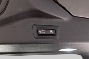 BMW X5 esikatselu 18