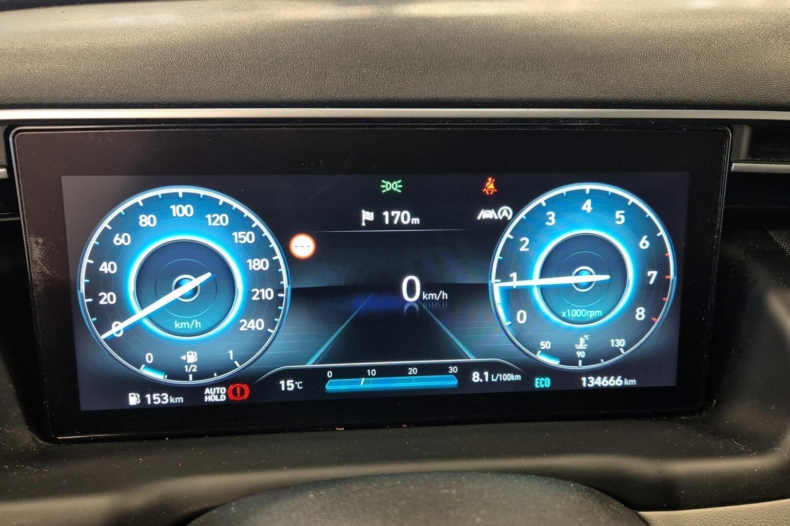 Hyundai Tucson iso kuva 14