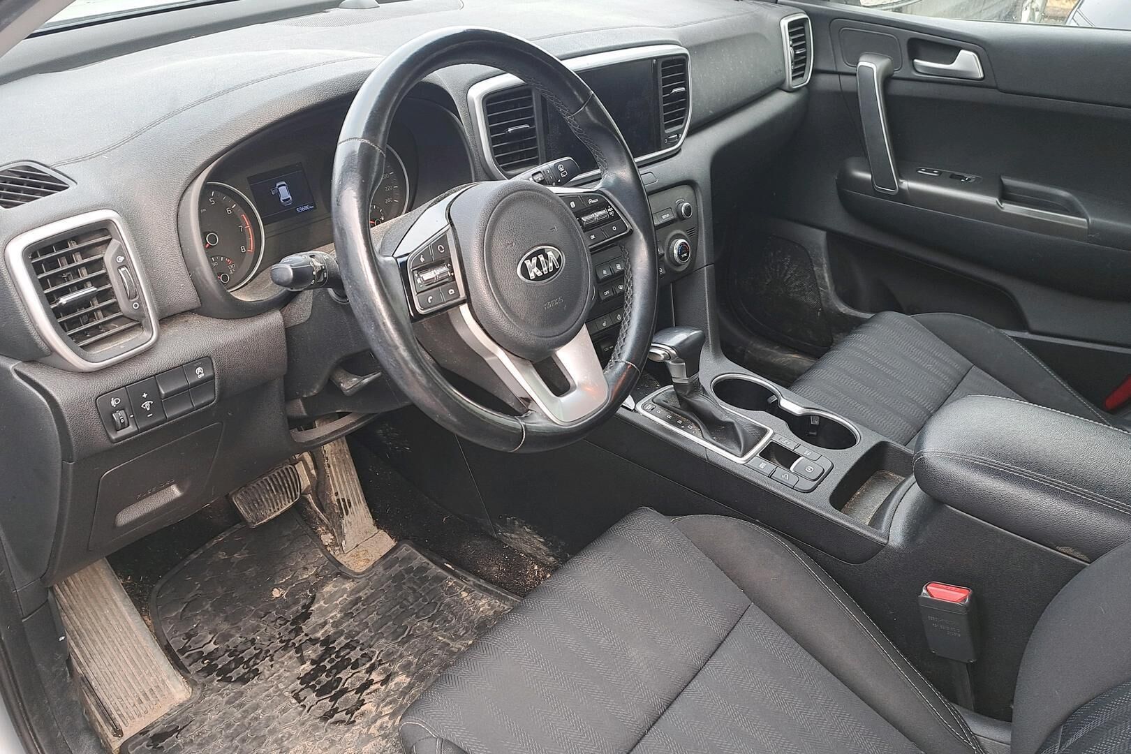 Kia Sportage iso kuva 2