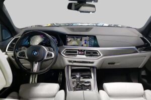 BMW X5 esikatselu 1