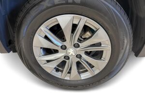 Peugeot 2008 esikatselu 13